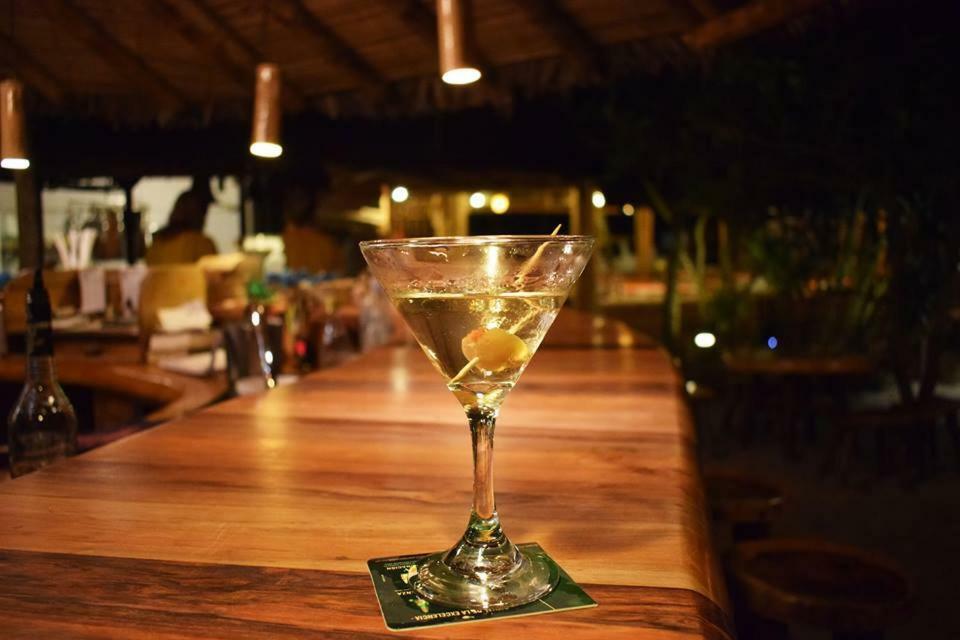 Hotel Bambú Canoa Bagian luar foto