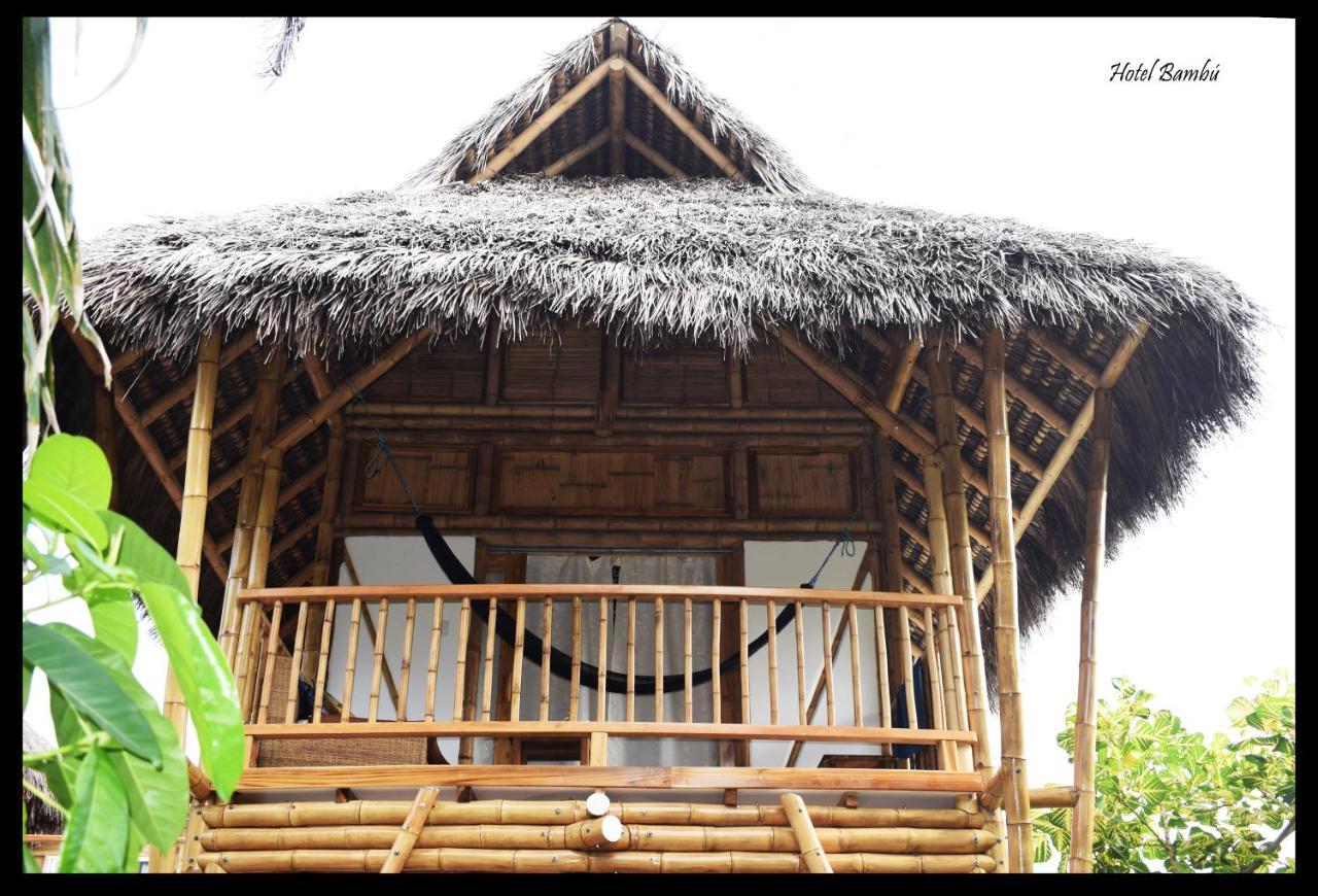Hotel Bambú Canoa Bagian luar foto